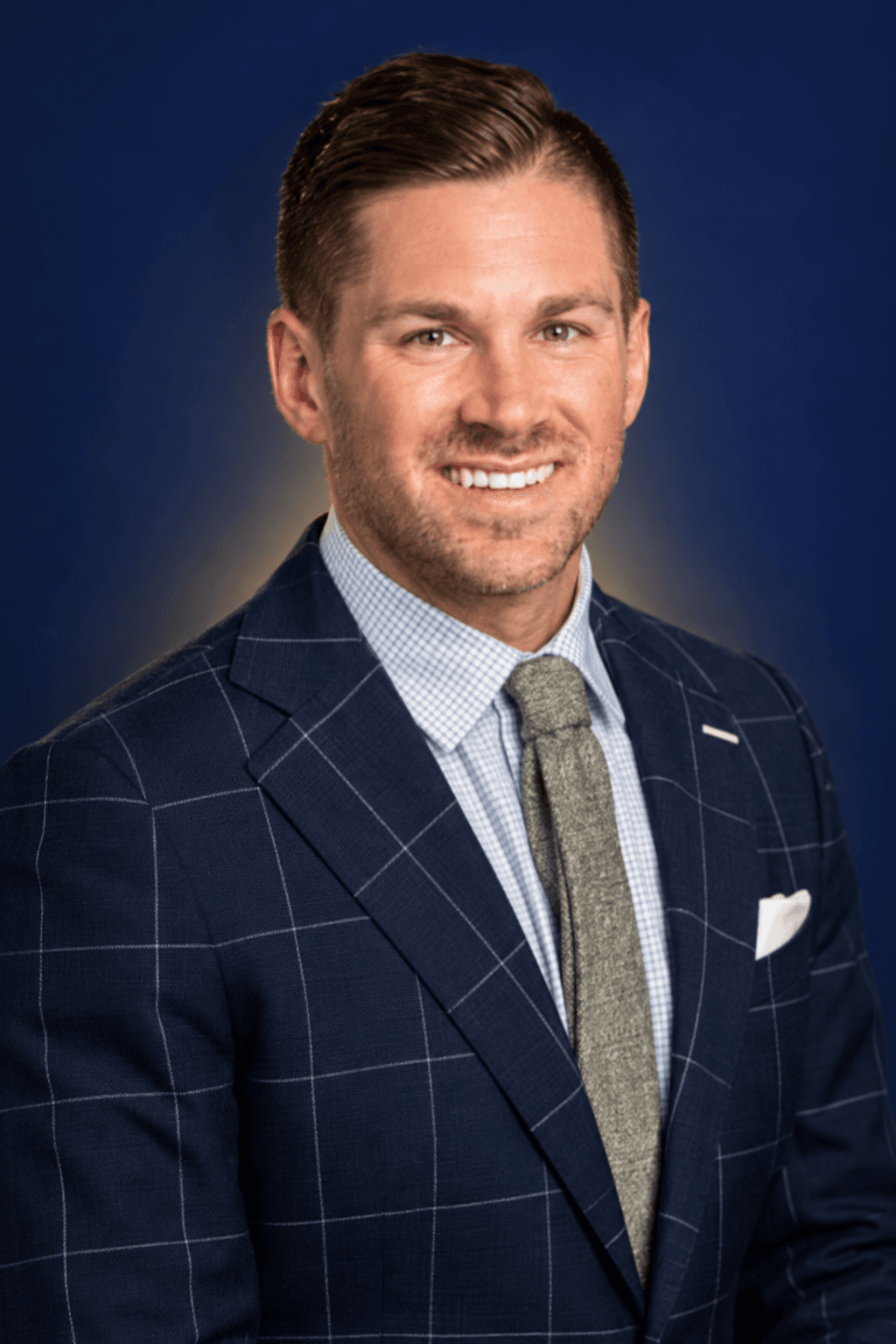 Dr. Joshua L. Keller — Penulis kajian Shilajit